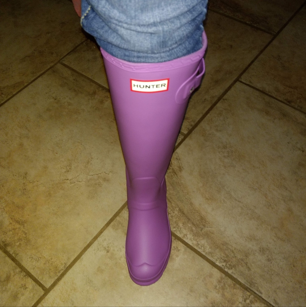 Hunter original tall rain boot in thistle size 6 - Picture 3 of 3